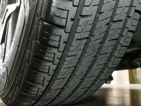 Used 2017 Toyota RAV4 XLE image 72