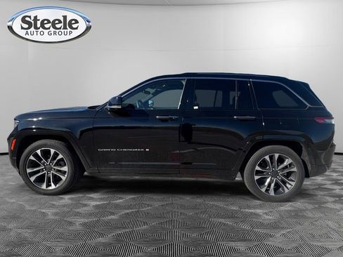 Used 2023 Jeep Grand Cherokee Overland w/ Adv Protech Group III image 2
