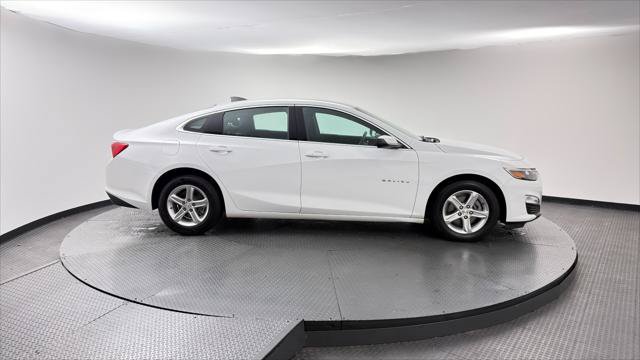 Used 2024 Chevrolet Malibu LS w/ Driver Confidence Package FWD image 9