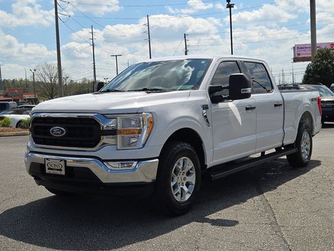 Used 2022 Ford F150 XLT w/ Equipment Group 301A Mid AWD/4WD image 3