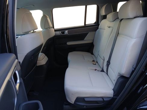 New 2026 Hyundai Santa Fe SE FWD image 13