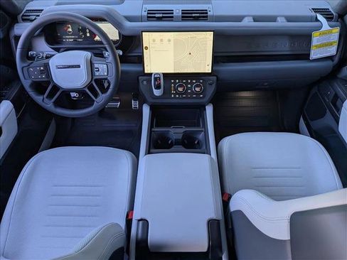New 2026 Land Rover Defender 110 OCTA AWD/4WD image 14