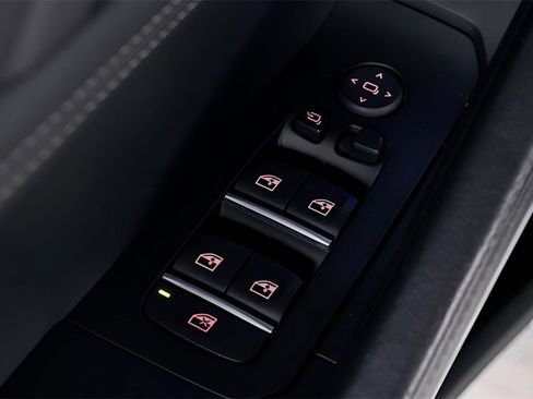 Used 2024 BMW X6 M60i image 33