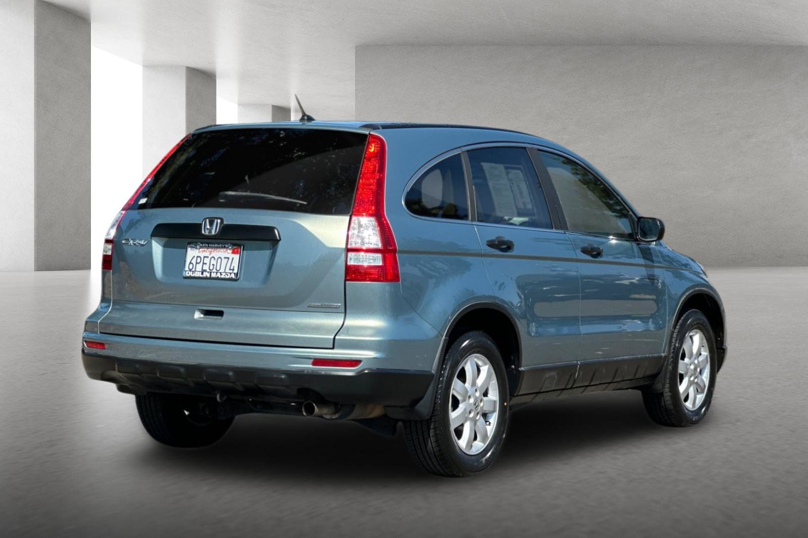 Used 2011 Honda CR-V SE image 4