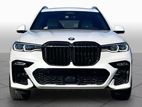 Used 2022 BMW X7 M50i AWD/4WD image 3