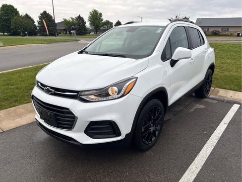 Used 2022 Chevrolet Trax LT w/ Driver Confidence Package AWD/4WD image 7