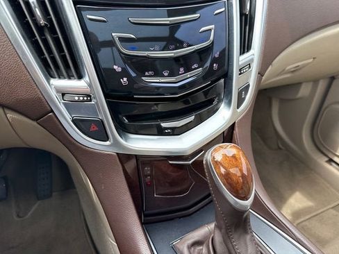 Used 2015 Cadillac SRX Premium w/ LPO, Protection Package FWD image 21
