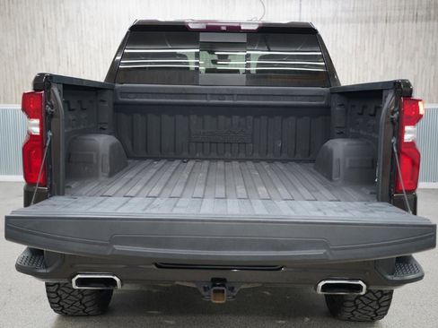 Used 2019 Chevrolet Silverado 1500 High Country w/ Technology Package image 37