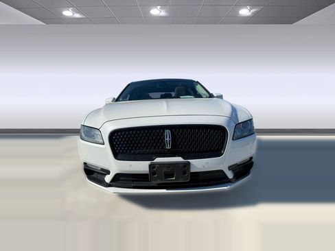 Used 2020 Lincoln Continental w/ Premium Package image 5