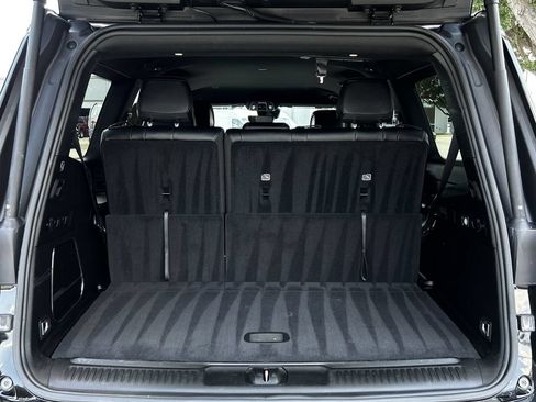 Used 2025 Jeep Wagoneer Series II AWD/4WD image 34