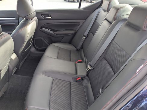 Used 2023 Nissan Altima 2.5 SR image 30