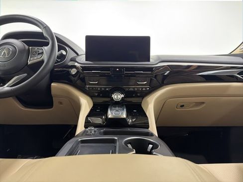 Certified 2025 Acura MDX w/ Technology Package image 39