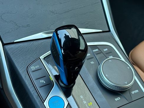 Used 2023 BMW i4 eDrive35 image 27