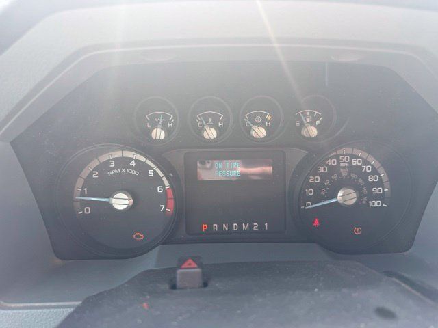 Used 2015 Ford F250 XLT w/ XLT Interior Package AWD/4WD image 16