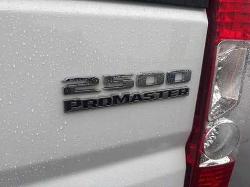 Used 2024 RAM ProMaster 2500 FWD image 27