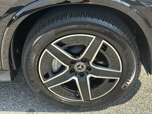 Certified 2026 Mercedes-Benz GLC 300 image 14