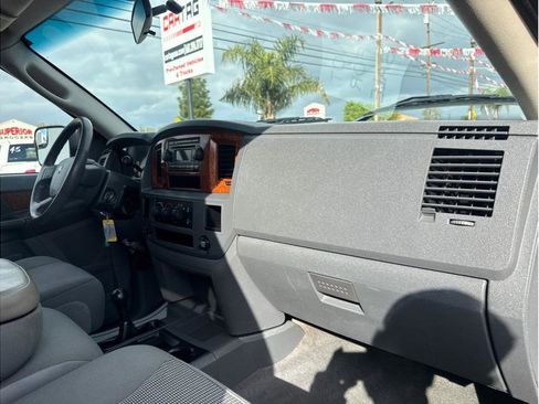 Used 2006 Dodge Ram 2500 Truck SLT w/ Quad Cab Big Horn Value Group image 12