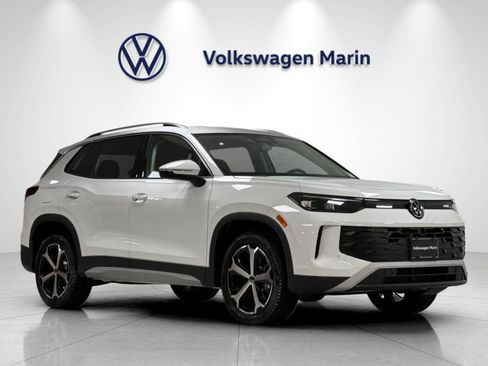 New 2026 Volkswagen Tiguan SE AWD/4WD image 7
