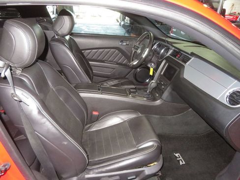Used 2014 Ford Mustang GT Premium w/ Electronics Package RWD image 23