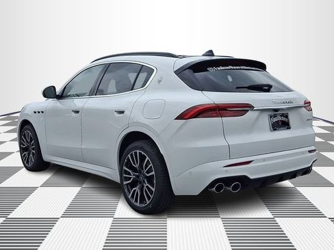 Used 2025 Maserati Grecale GT AWD/4WD image 9