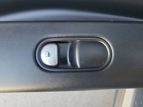 Used 2022 Hyundai Ioniq 5 SE image 15