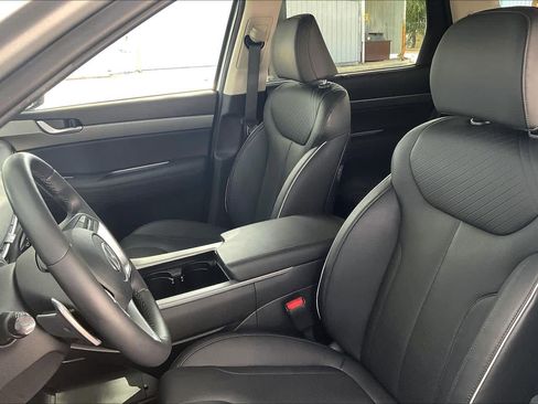 Used 2024 Hyundai Palisade SEL image 6