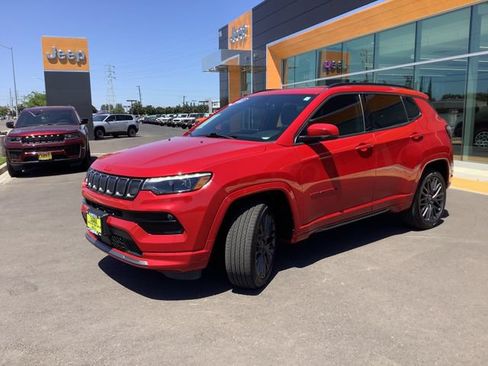 Used 2022 Jeep Compass Limited w/ (RED) Package AWD/4WD image 5