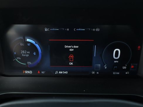 Used 2025 Ford F150 Lightning Flash image 5