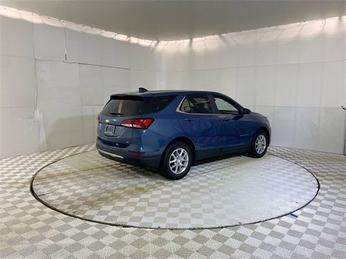 Used 2024 Chevrolet Equinox LT w/ LPO, Floor Liner Package image 17