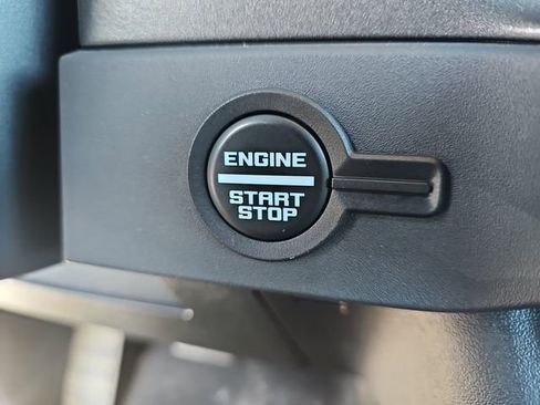 Used 2025 Ford Bronco Big Bend image 28