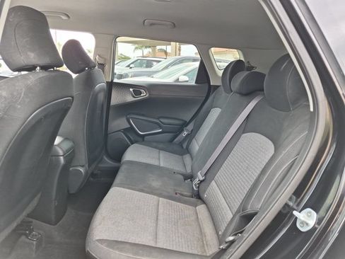 Used 2020 Kia Soul S FWD image 12