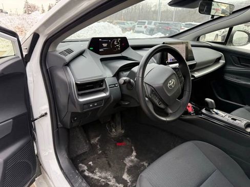 Used 2024 Toyota Prius Limited image 22
