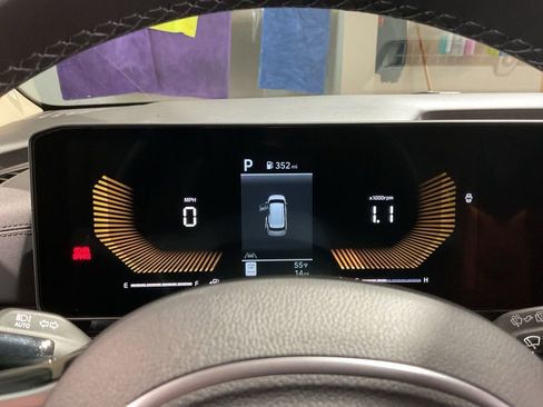 New 2026 Kia Carnival EX FWD image 14
