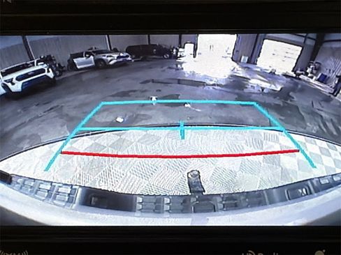 Used 2019 Toyota Tacoma SR5 image 29