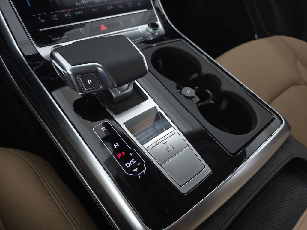 New 2026 Audi Q7 3.0T Premium Plus AWD/4WD image 19