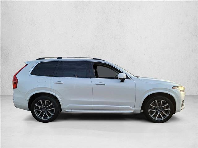 Used 2016 Volvo XC90 T6 Momentum w/ Momentum Plus Package AWD/4WD image 4