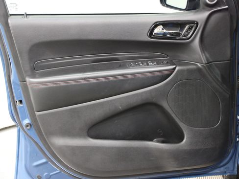 Used 2025 Dodge Durango GT AWD/4WD image 6