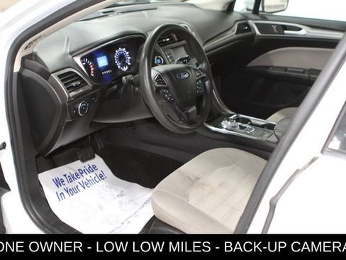 Used 2018 Ford Fusion S FWD image 12