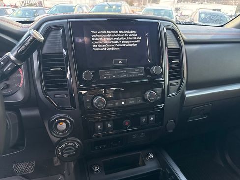Used 2023 Nissan Titan PRO-4X w/ Pro-4x Convenience Package image 20