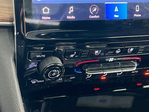 Used 2022 Jeep Grand Cherokee Summit w/ Adv Protech Group IV image 20