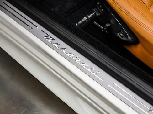 Used 2018 Maserati GranTurismo Sport image 47