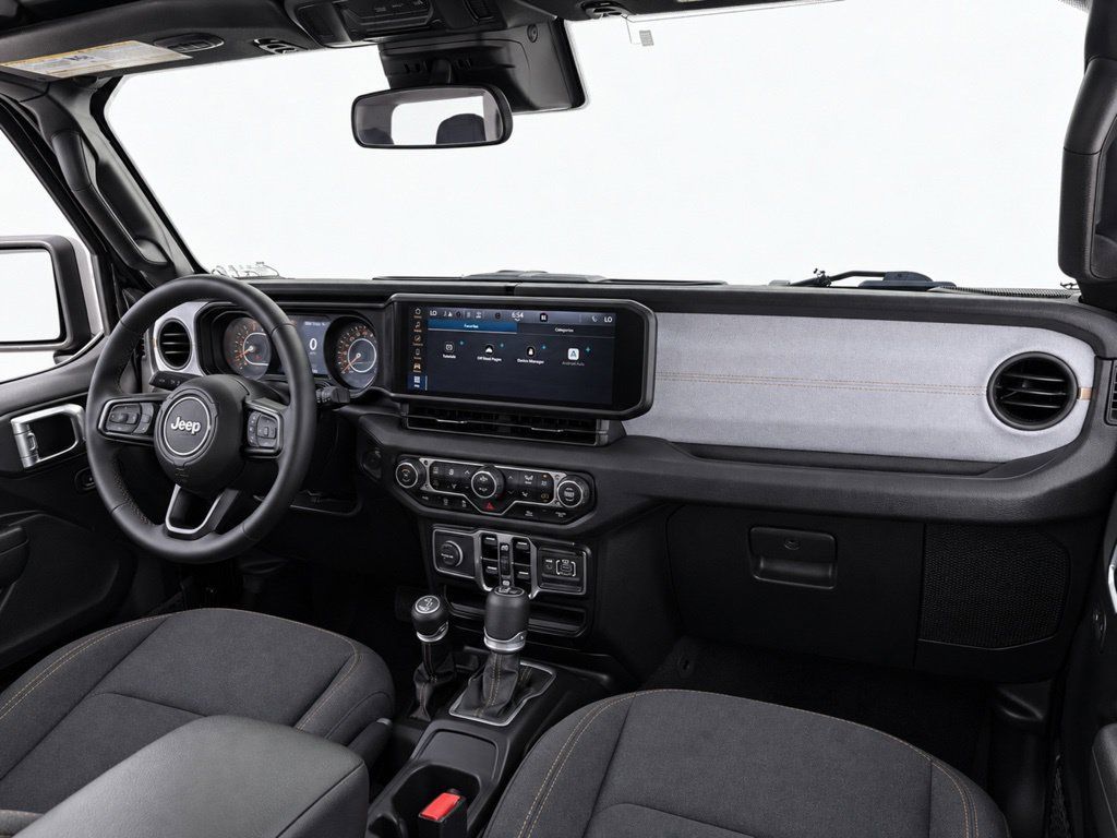 Used 2024 Jeep Wrangler Unlimited Sport AWD/4WD image 27