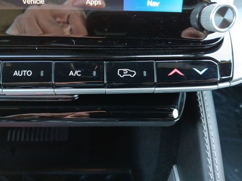 New 2026 Jeep Grand Wagoneer 4WD image 31