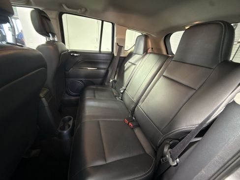 Used 2016 Jeep Compass High Altitude AWD/4WD image 24