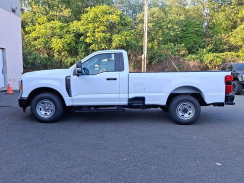 New 2026 Ford F250 XL w/ 360-Degree Camera Package RWD image 11