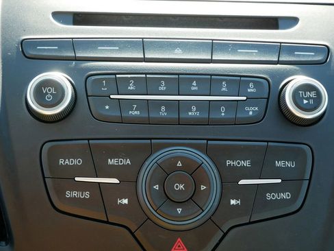 Used 2017 Ford C-MAX SE image 23