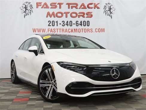 Used 2022 Mercedes-Benz EQS 450+ Sedan image 3