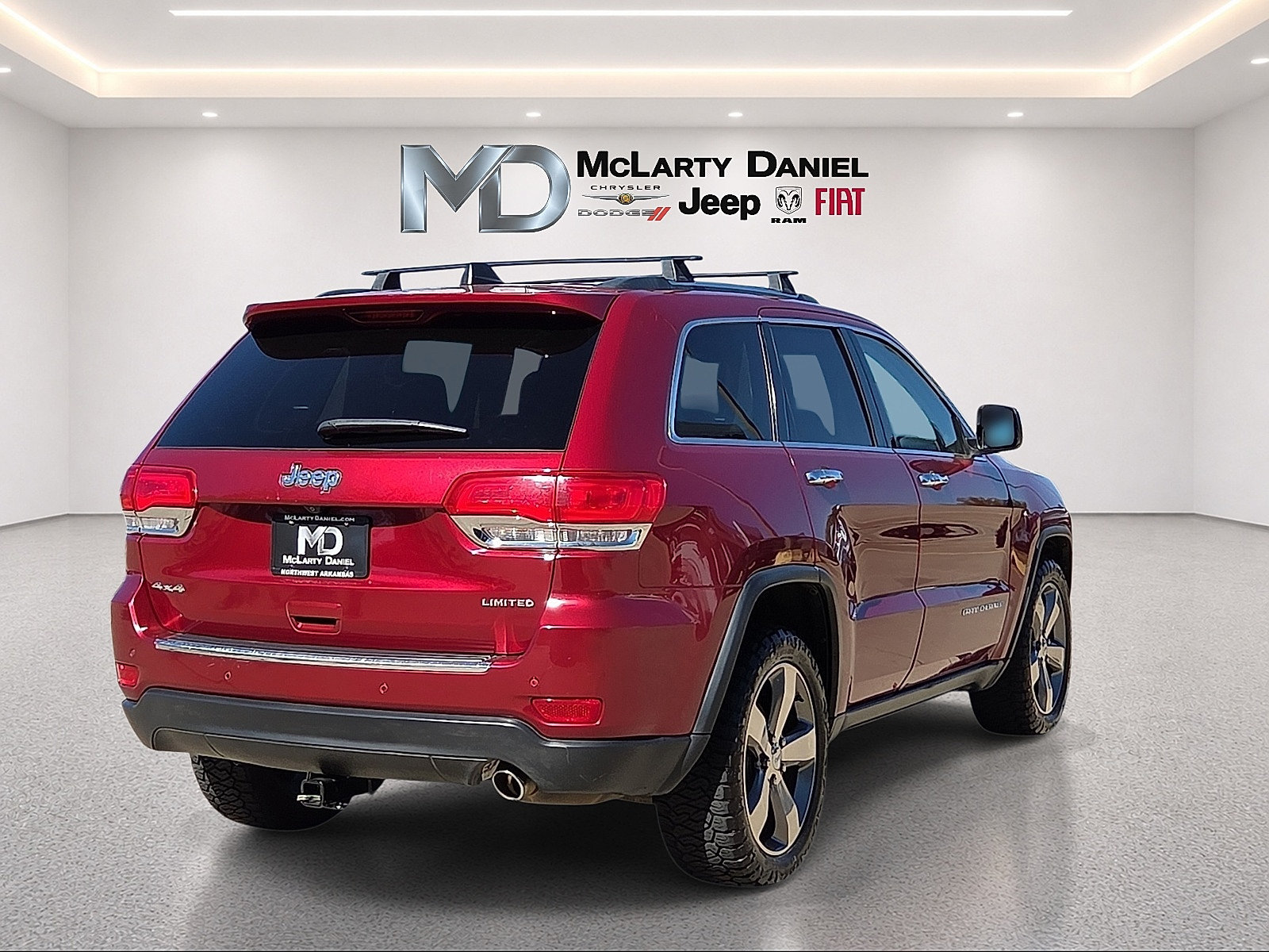 Used 2015 Jeep Grand Cherokee Limited AWD/4WD image 5