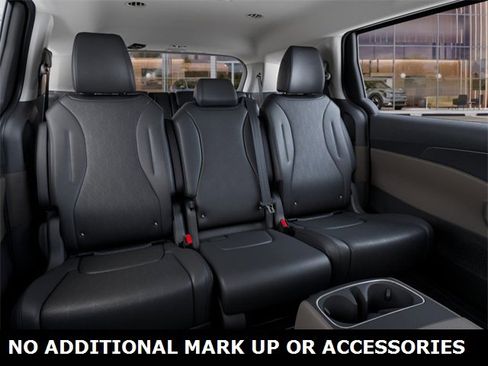 New 2026 Kia Carnival image 16