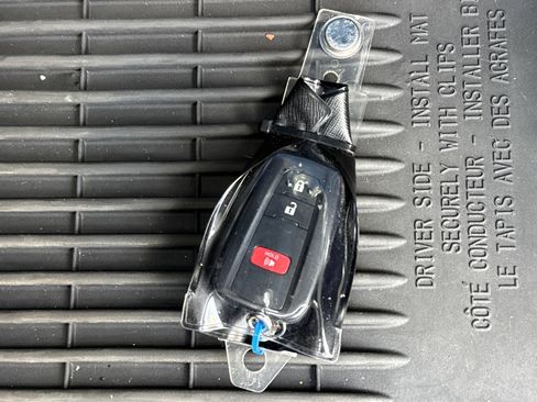 Used 2024 Toyota 4Runner SR5 Premium w/ Moonroof Package image 35